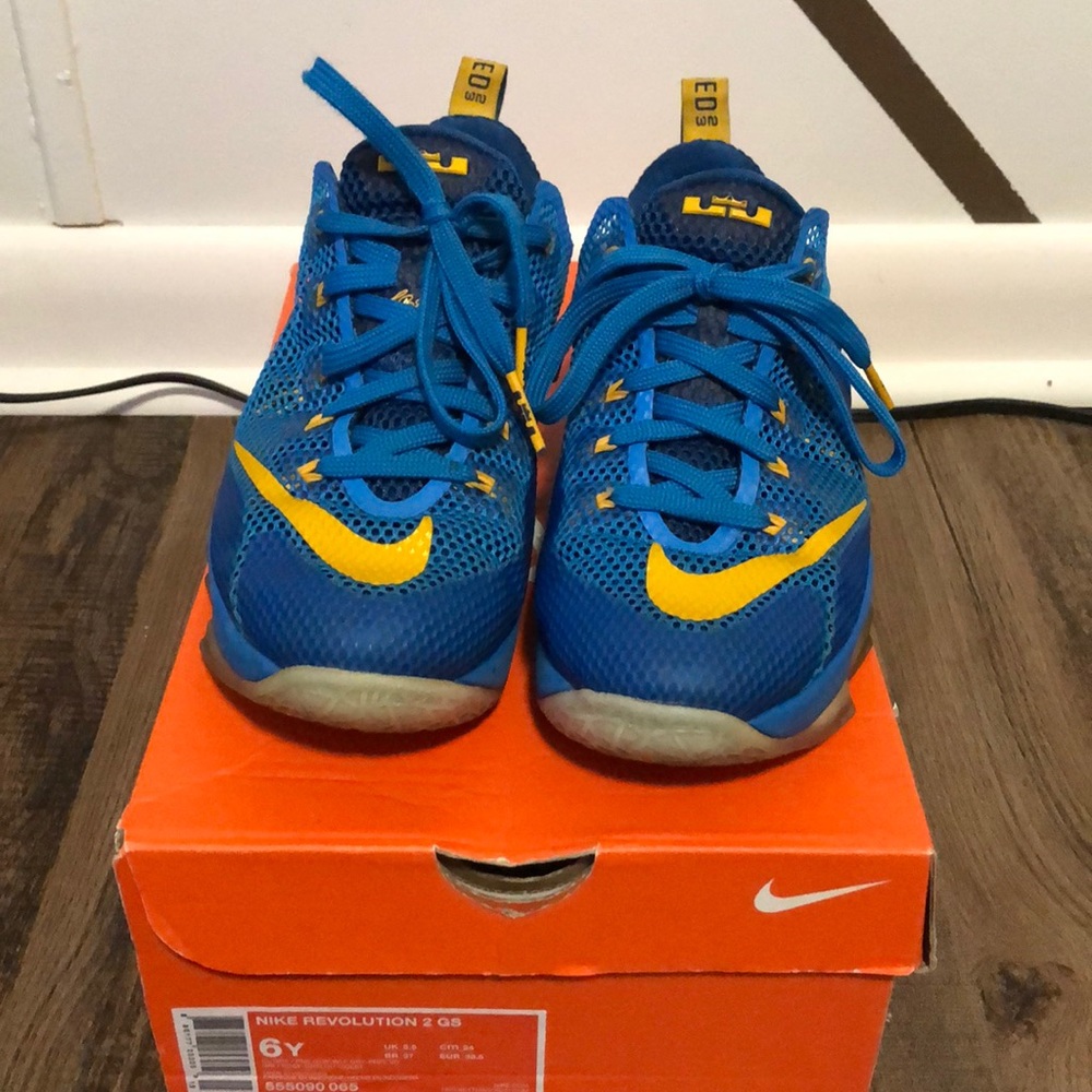 Nike Lebron XII (12) Low Blue/Yellow